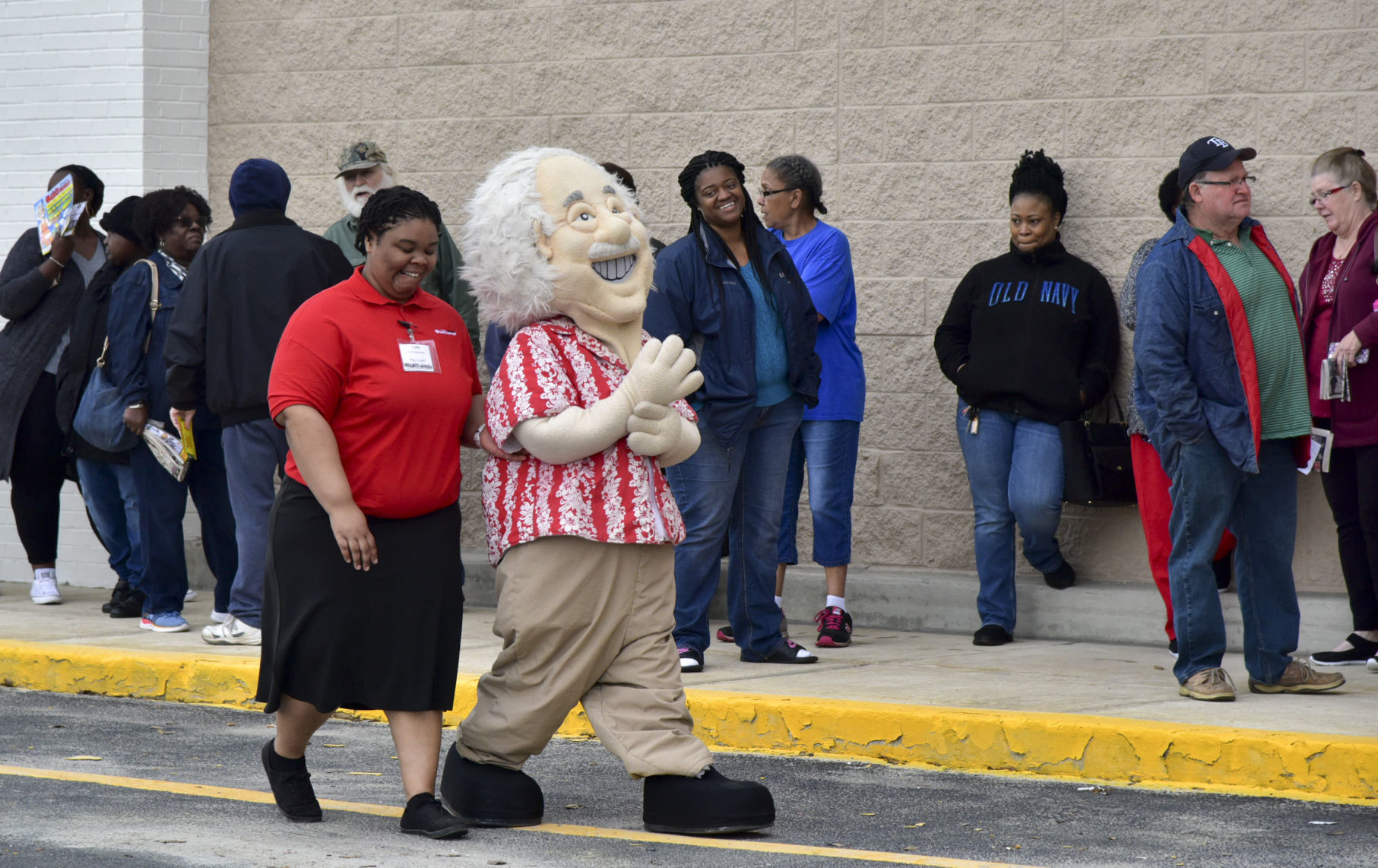 Ollie's Bargain Market Grand Opening